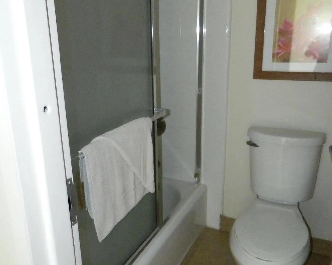 Kahana Beach Resort 3*,